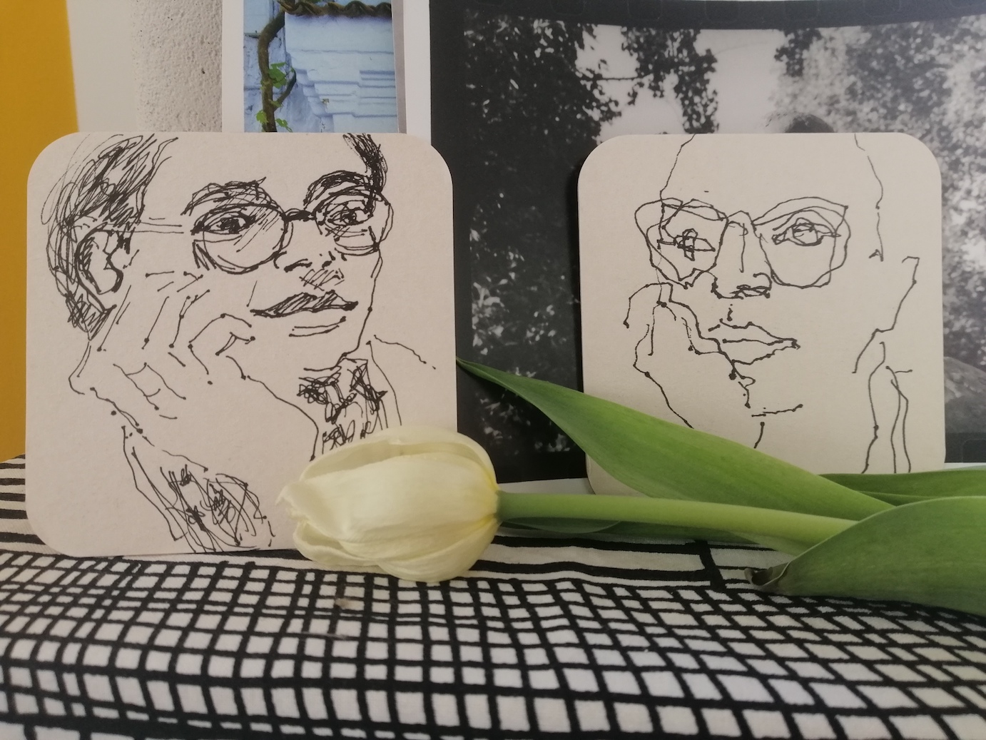 Imagefragrances from a flower correspondence